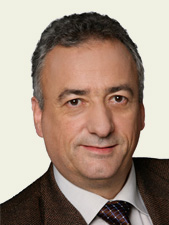 Portraitbild von Arthur Brunhart 